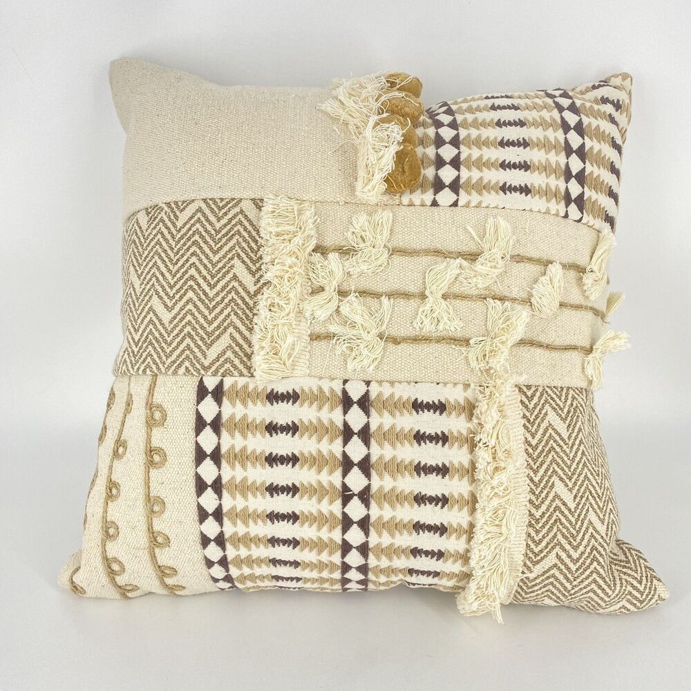 Pier 1 Boho Textured Throw Pillow 17x17 Beige Woven Geometric Accent Cushion